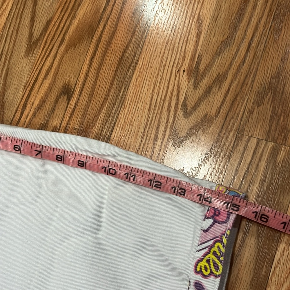 Hello  kitty / SHEIN women white denim shorts size 2xl - Picture 8 of 8